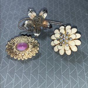 Vintage pins- set of 3